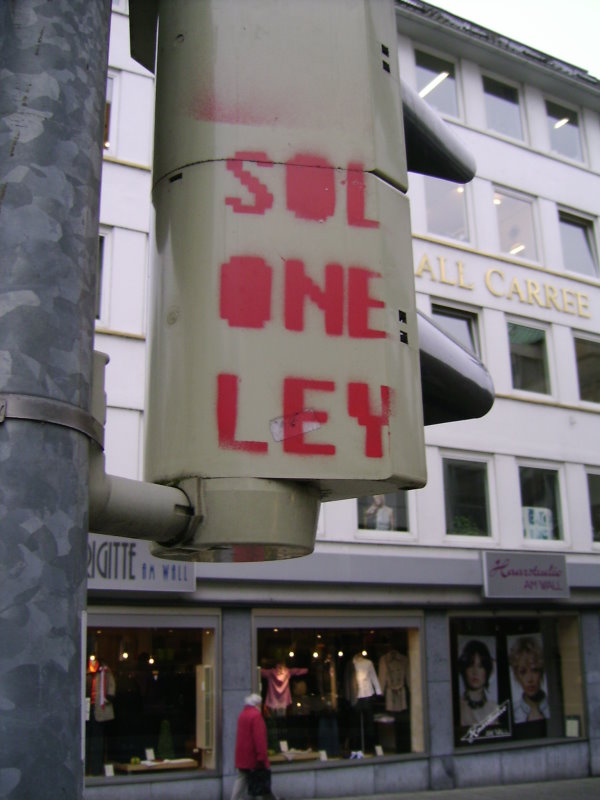 Mitte - Am Wall - Soloneley